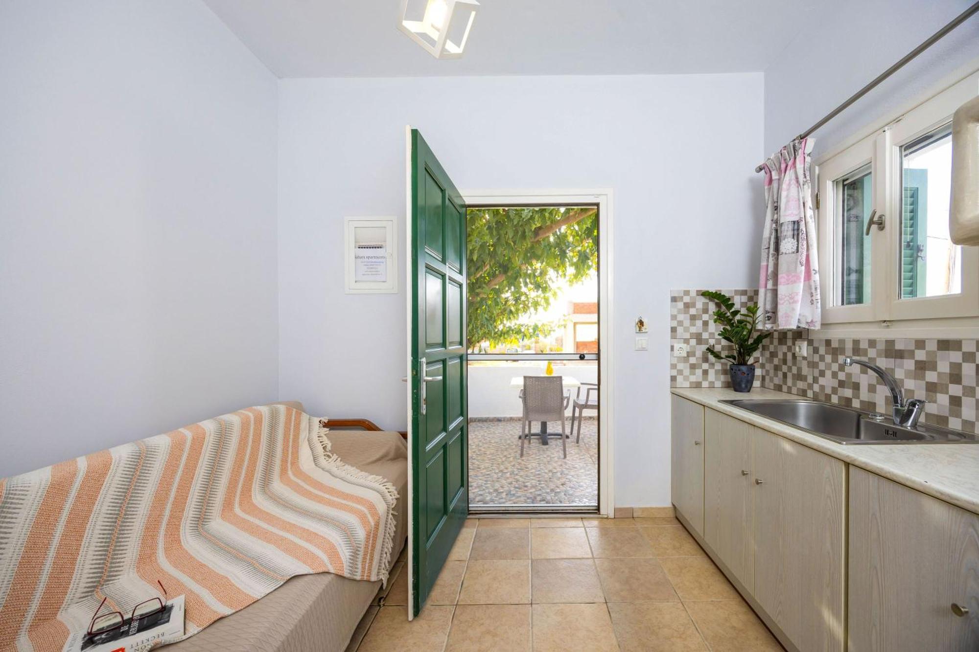 Sahara Beach Apartments - Kastraki Kastrákion Zewnętrze zdjęcie