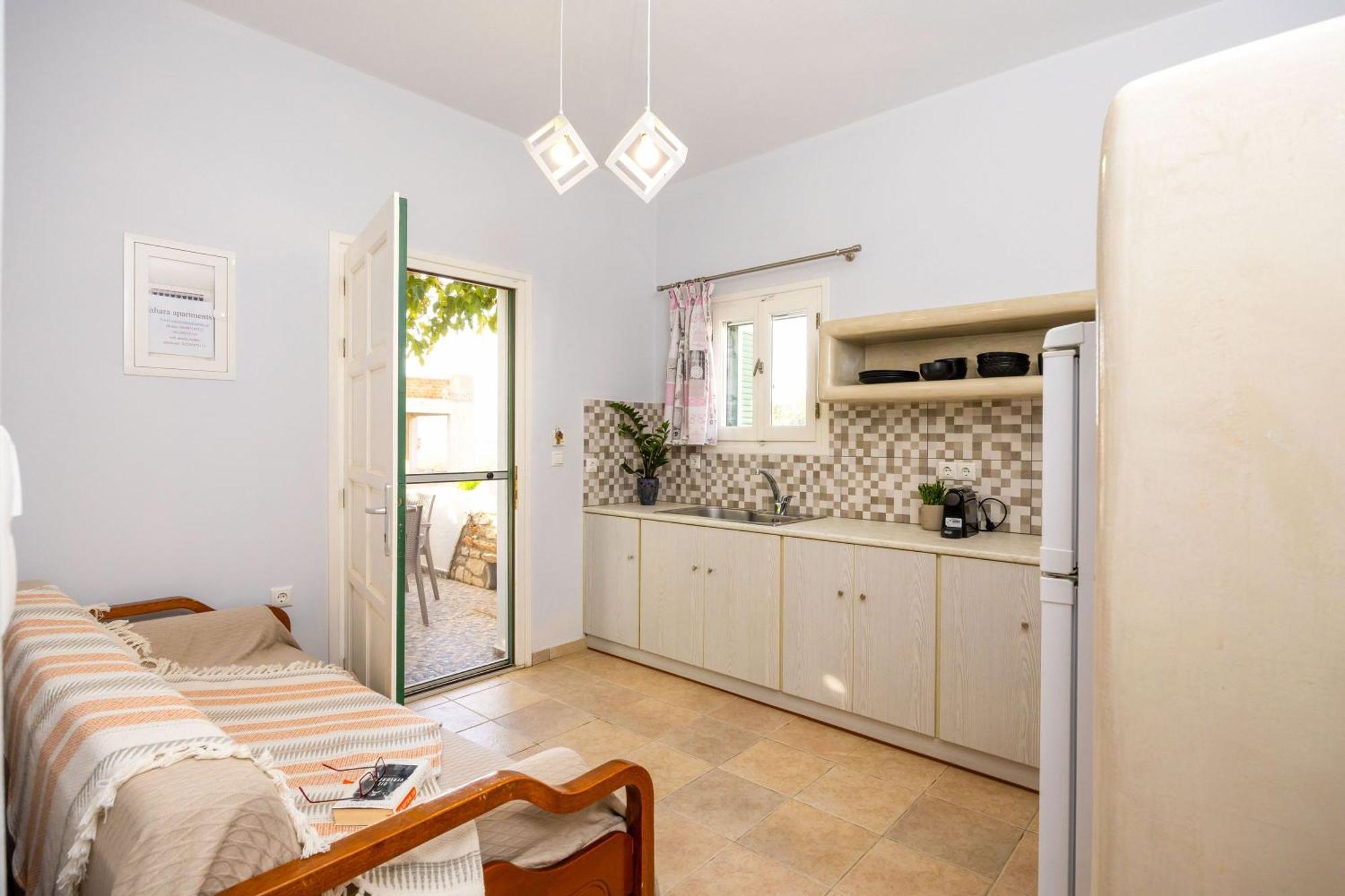 Sahara Beach Apartments - Kastraki Kastrákion Zewnętrze zdjęcie